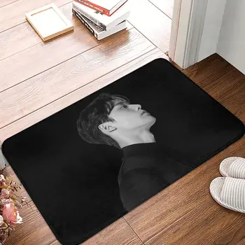 Fekete-fehér Lee Do Hyun1 Fürdőszoba csúszásmentes szőnyeg Koreai képességű férfi színész Nappali szőnyeg Bejárati ajtó lábtörlő padlószőnyeg