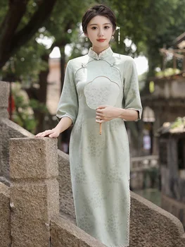 FZSLCYIYI Vintage Flare ujjú velúr közepes hosszúságú nők Qipao kínai mandarin gallér Femme Cheongsam ruha