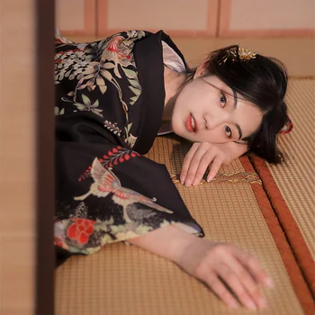 Kimonó nő 2023 Japán kimonó Cardigan cosplay ingblúz Japán Yukata női nyári strandkimonó fotózási ruhák