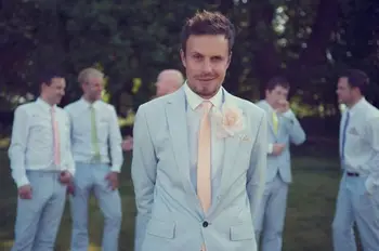 Legújabb kabát nadrág minták Világoskék vőlegény esküvői férfi öltönyök 2 db (kabát + nadrág + nyakkendő) Masculino Trajes De Hombre Blazer